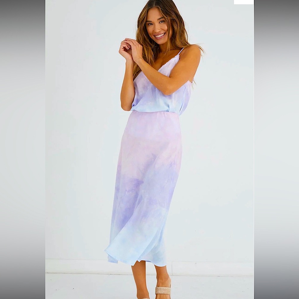 Anthropologie Bella Dahl Bias Slip Dress in Paloma Cloud Dye. Size Small. NWOT